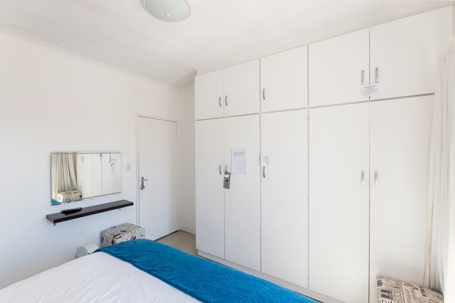 8 Bedroom Property for Sale in Country Club Western Cape